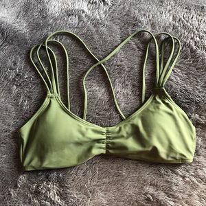 strappy scoop neck bikini top